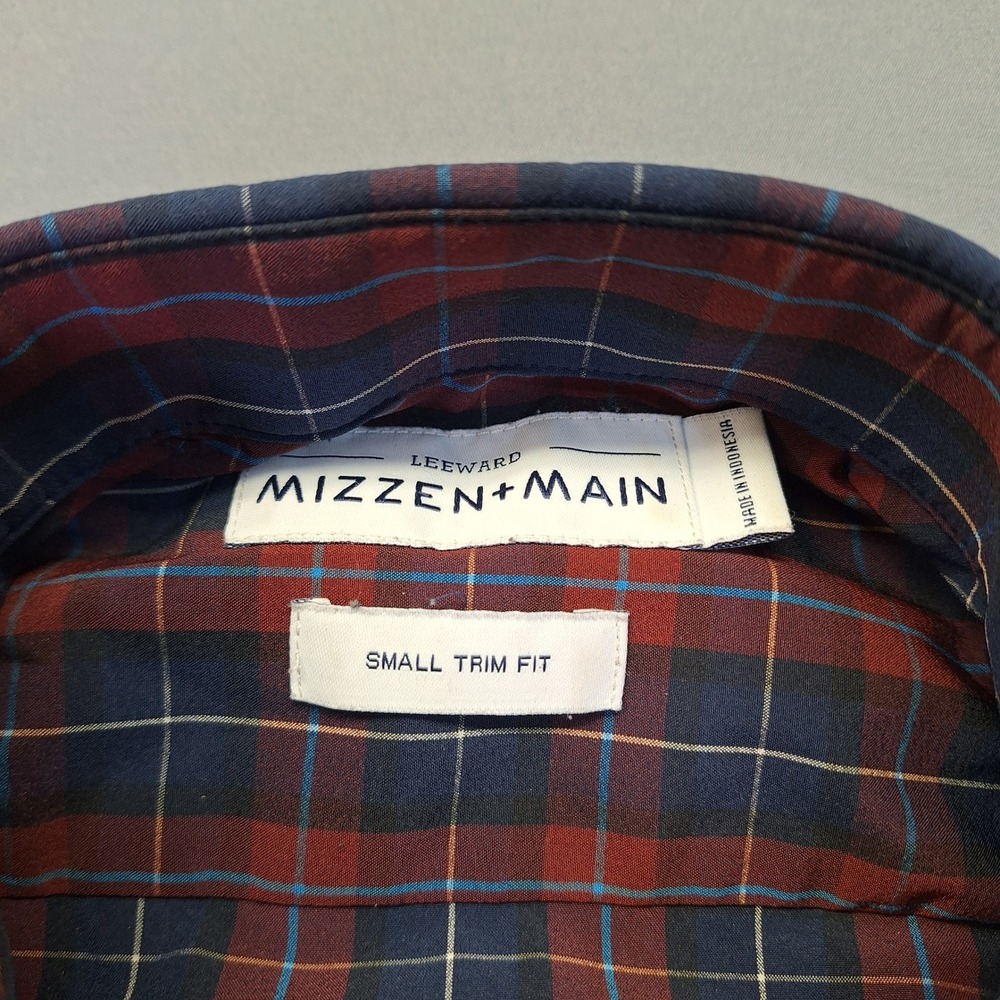 Mizzen+Main Leeward Dress Shirt Mens Small Trim Fit Red Navy Plaid - Picture 2 of 8